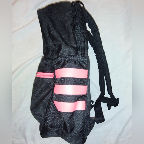 Adidas Classic Backpack - Picture 2 of 6